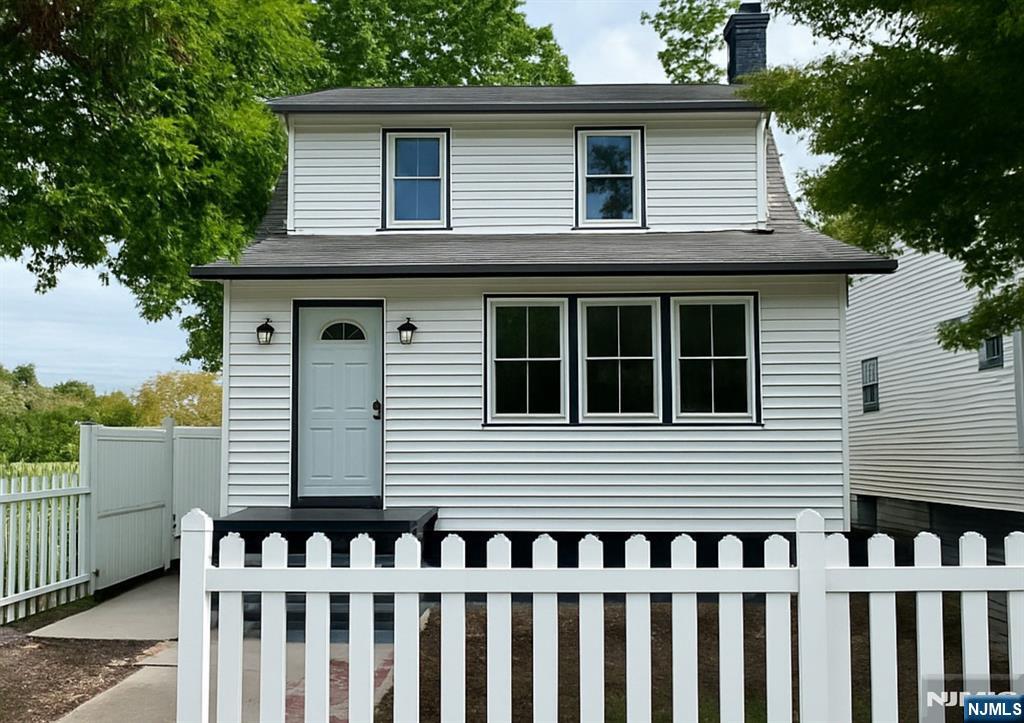 $559,000 Colonial