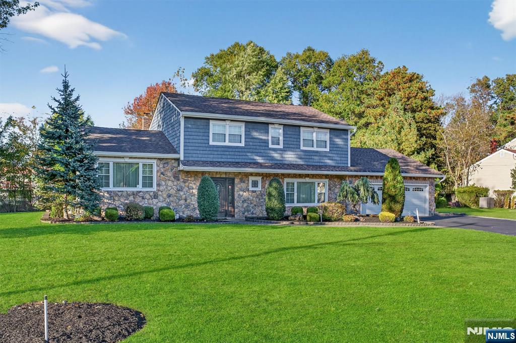 Homes for sale in Montville Township, NJ | 30 Manchester Way, Montville Township, NJ 07058 | MLS# 25037027