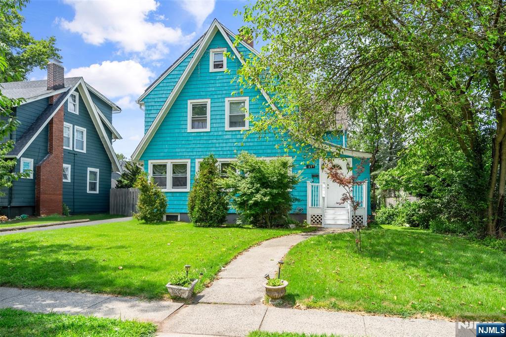 Homes for sale in South Orange Village, NJ | 17 University Ct, South Orange Village, NJ 07079 | MLS# 25037108