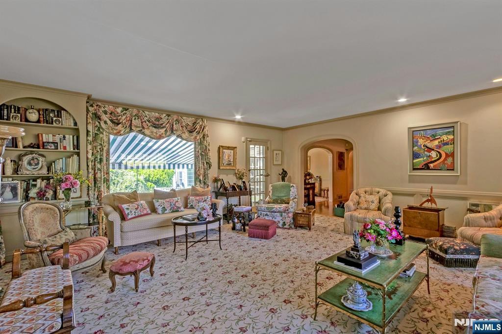 Homes for sale in Englewood, NJ | 48 S Woodland St, Englewood, NJ 07631 | MLS# 25037123