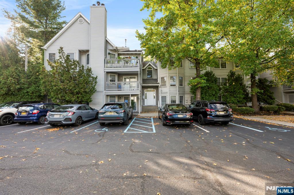 $395,000 Townhouse