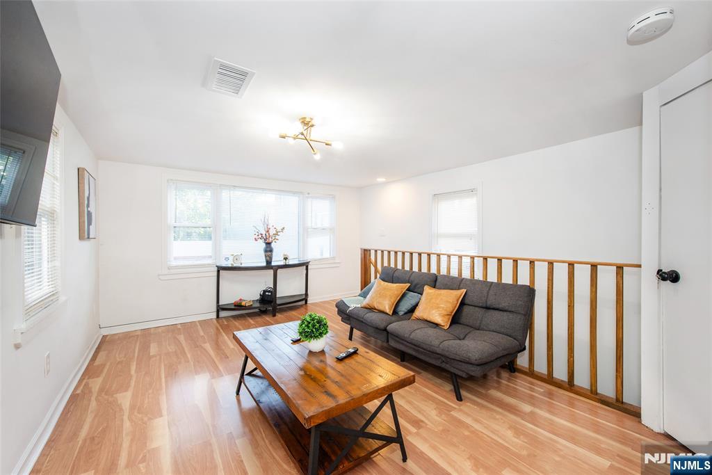 Homes for sale in Newark, NJ | 7 Calumet St, Newark, NJ 07105 | MLS# 25037141