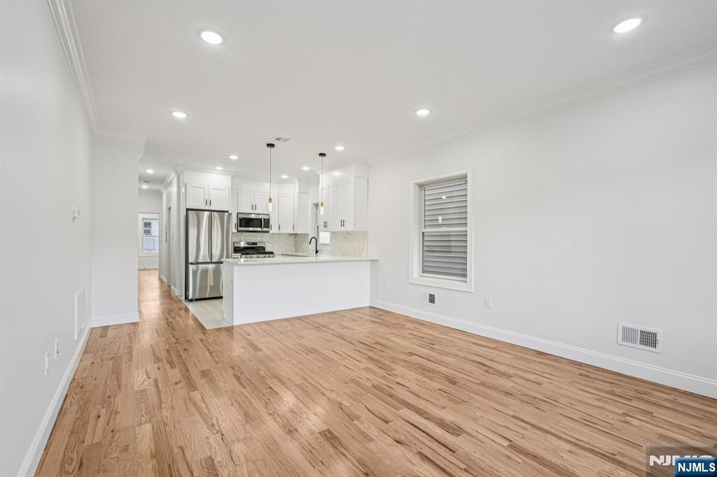 Homes for sale in Harrison, NJ | 503 Cross St, Harrison, NJ 07029 | MLS# 25037180