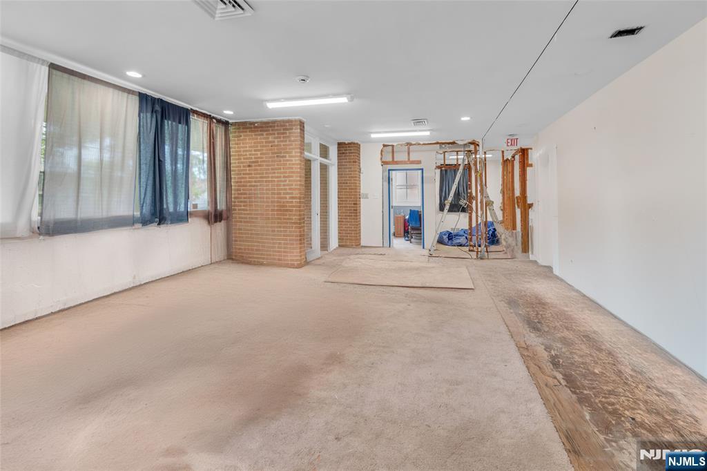 Homes for sale in Newark, NJ | 86-88 Chancellor Ave, Newark, NJ 07112 | MLS# 25037184