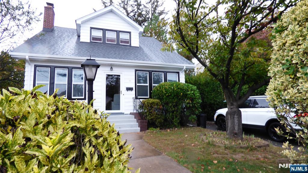 Homes for sale in New Milford, NJ | 211 Madison Ave, New Milford, NJ 07646 | MLS# 25037192