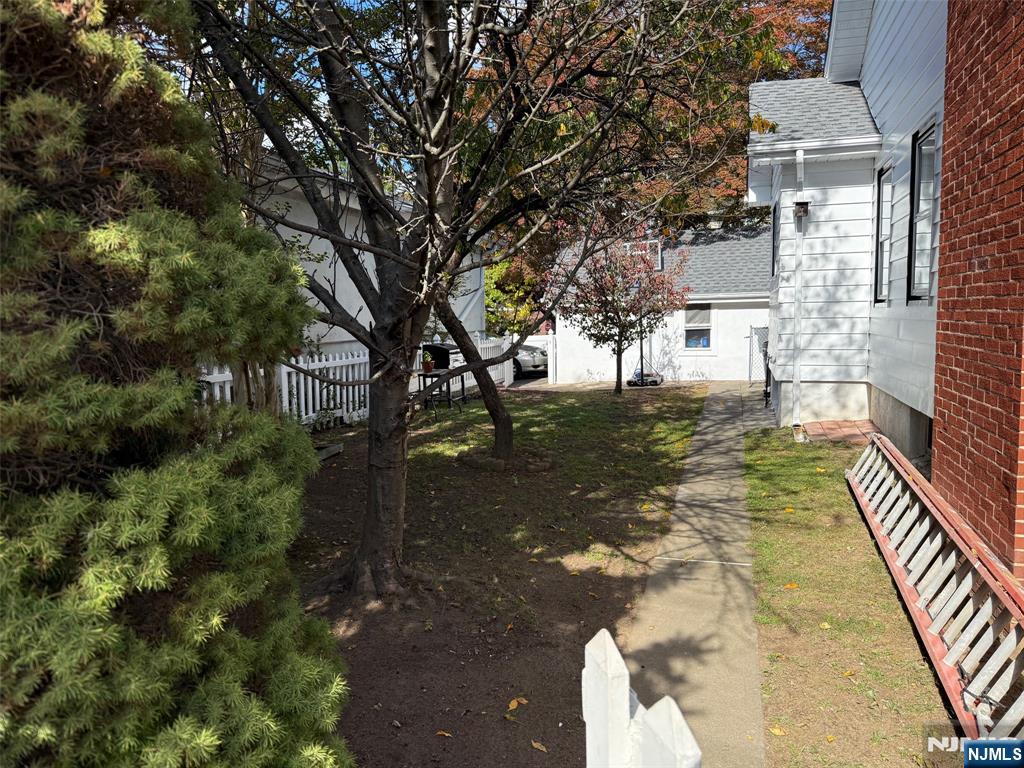 Homes for sale in New Milford, NJ | 211 Madison Ave, New Milford, NJ 07646 | MLS# 25037192