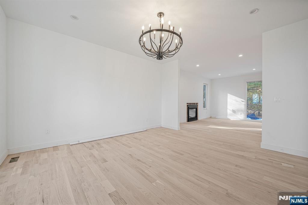 Homes for sale in Montville Township, NJ | 85 Pine Brook Rd, Montville Township, NJ 07082 | MLS# 25037201