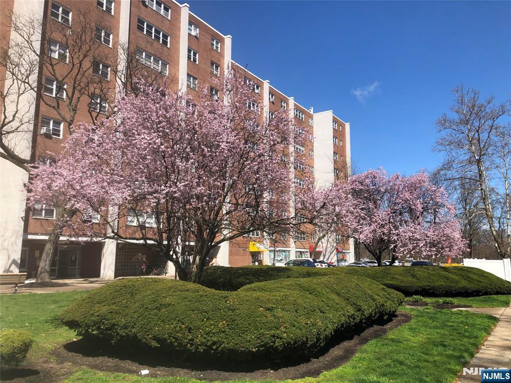 $289,000 Condo