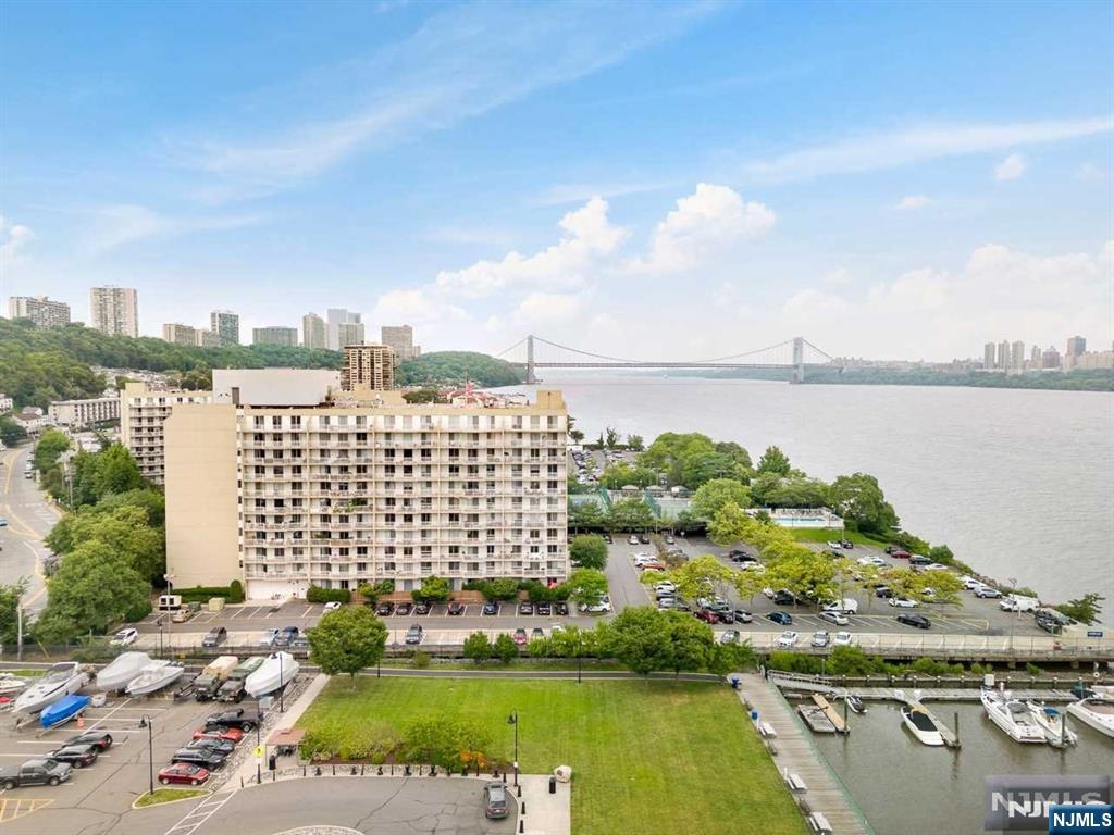 $474,900 Condo