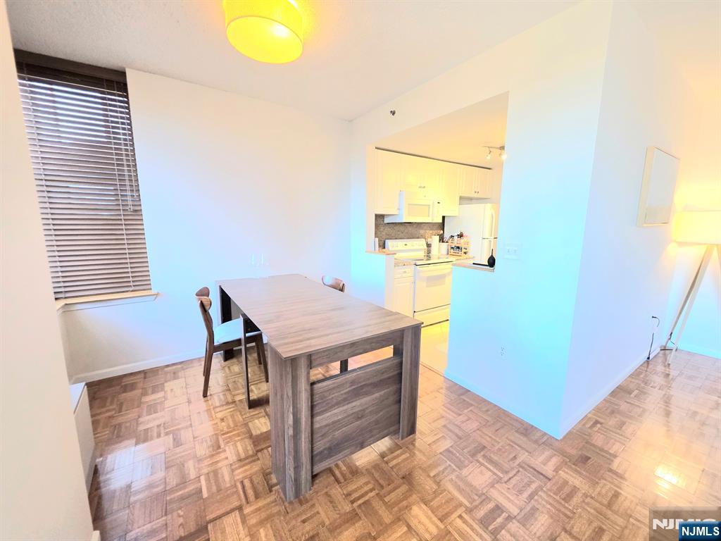 Homes for sale in Fort Lee, NJ | 100 Old Palisade Rd #1615, Fort Lee, NJ 07024 | MLS# 25037335