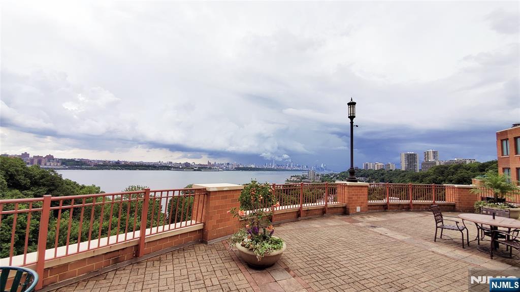 Homes for sale in Fort Lee, NJ | 100 Old Palisade Rd #1615, Fort Lee, NJ 07024 | MLS# 25037335