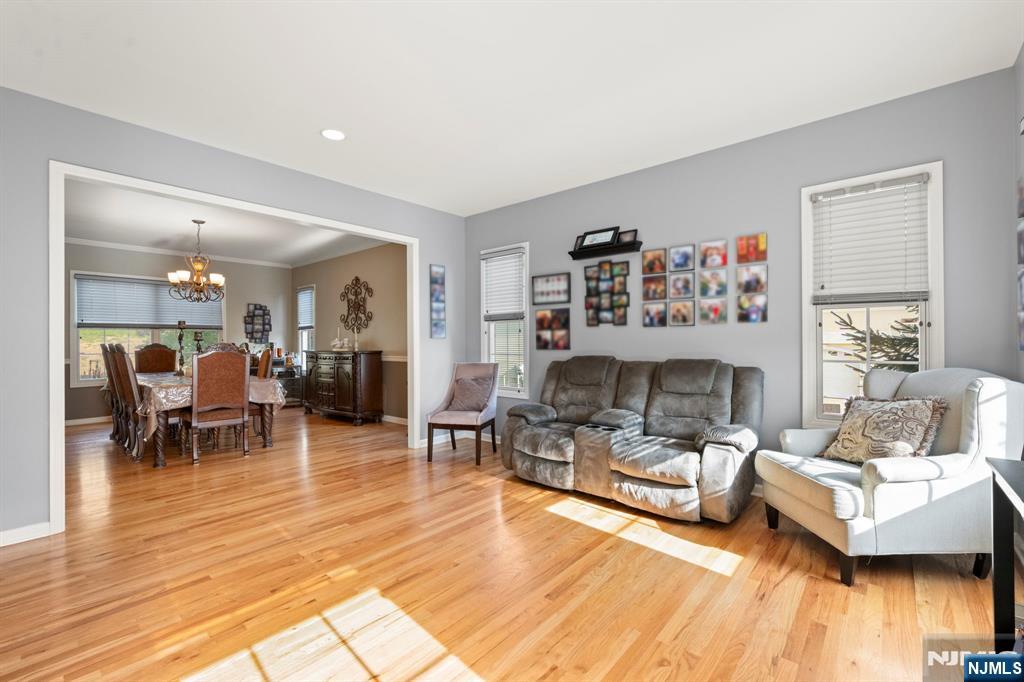 Homes for sale in Totowa, NJ | 107 Hamilton Trl, Totowa, NJ 07512 | MLS# 25037363