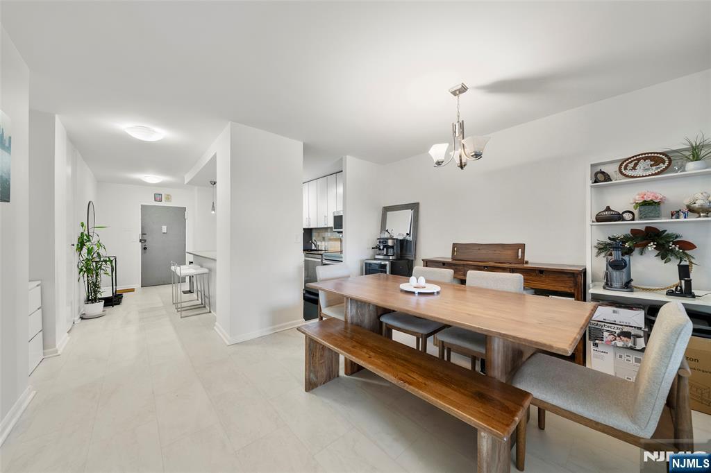 Homes for sale in North Bergen, NJ | 7855 Boulevard East #5i, North Bergen, NJ 07047 | MLS# 25037407