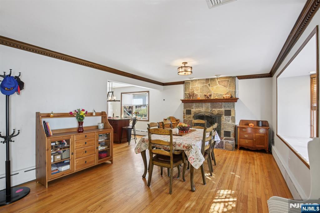 Homes for sale in Kinnelon Borough, NJ | 4 Ledgewood Trl, Kinnelon Borough, NJ 07405 | MLS# 25037572