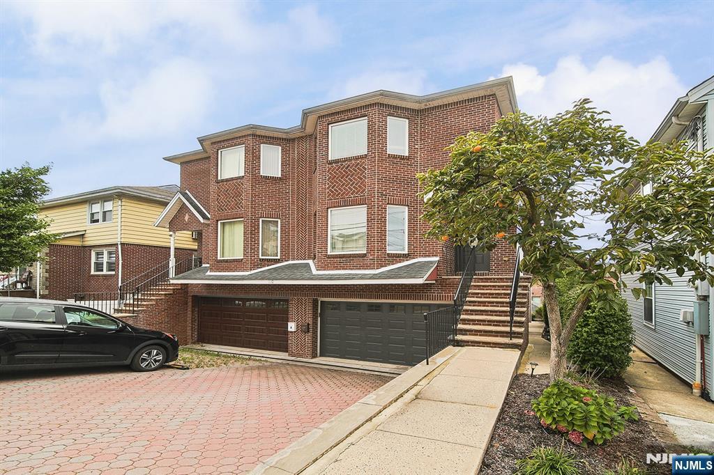 Homes for sale in Palisades Park, NJ | 110 Edsall Ave #B, Palisades Park, NJ 07650 | MLS# 25037605