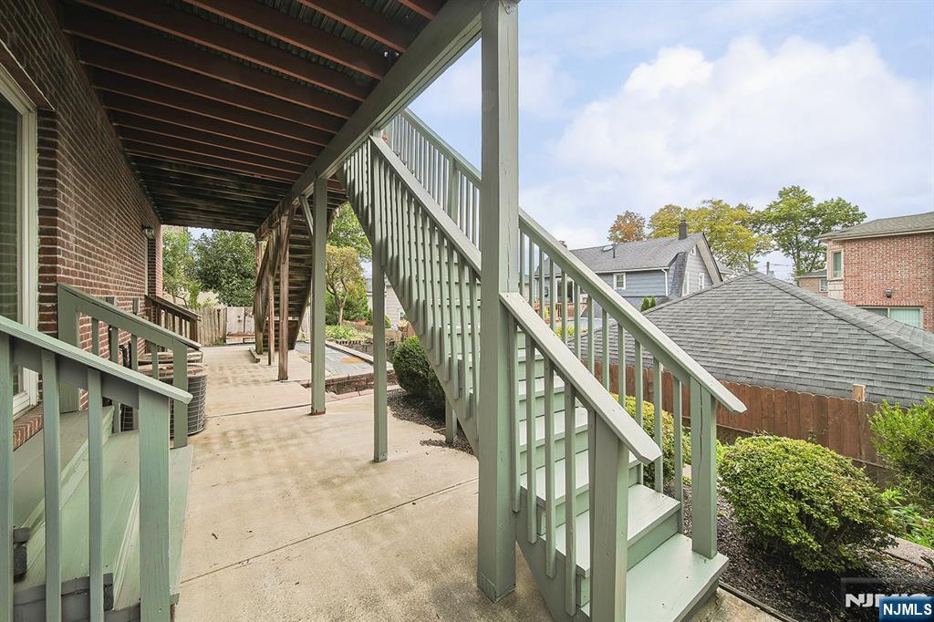 Homes for sale in Palisades Park, NJ | 110 Edsall Ave #B, Palisades Park, NJ 07650 | MLS# 25037605