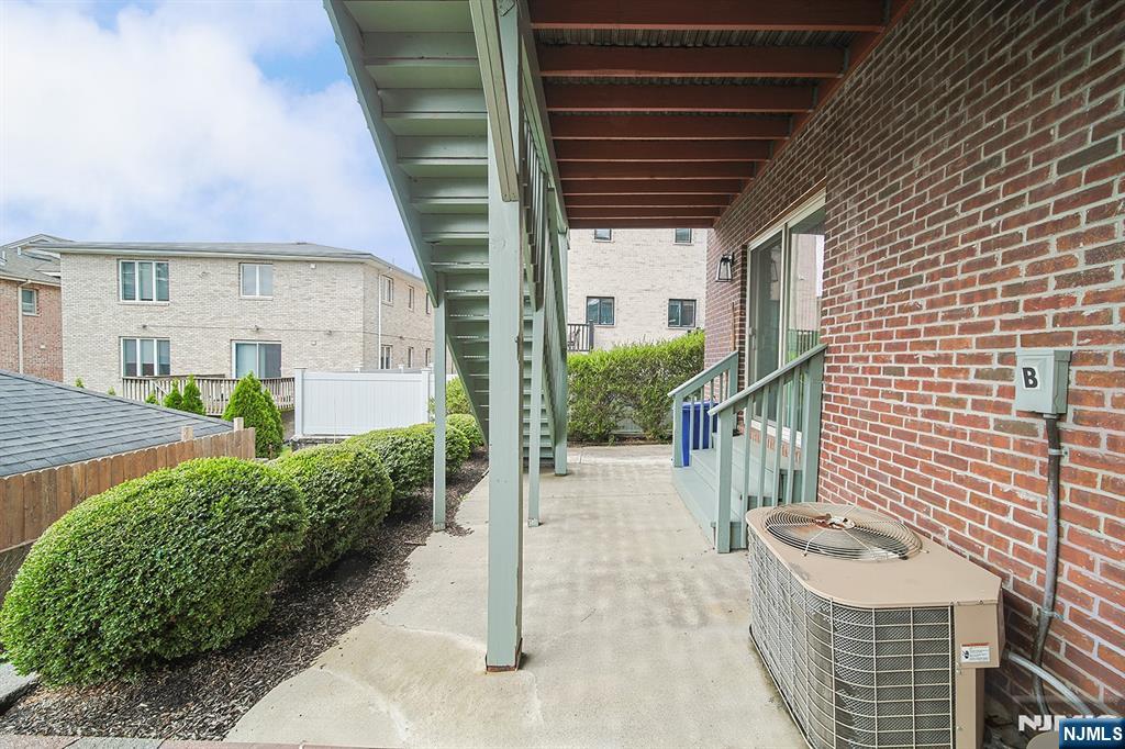 Homes for sale in Palisades Park, NJ | 110 Edsall Ave #B, Palisades Park, NJ 07650 | MLS# 25037605