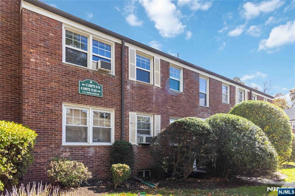 Homes for sale in Verona, NJ | 349 Bloomfield Ave #Building 4, 18, Verona, NJ 07044 | MLS# 25037632