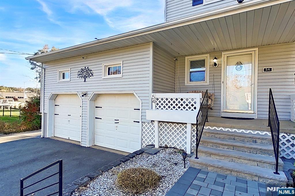 Homes for sale in Roxbury Township, NJ | 54 Mapledale Ave, Roxbury Township, NJ 07876 | MLS# 25037634