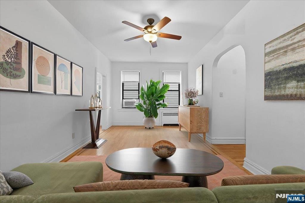 Homes for sale in Union City, NJ | 301 Palisade Ave #6b, Union City, NJ 07087 | MLS# 25037644