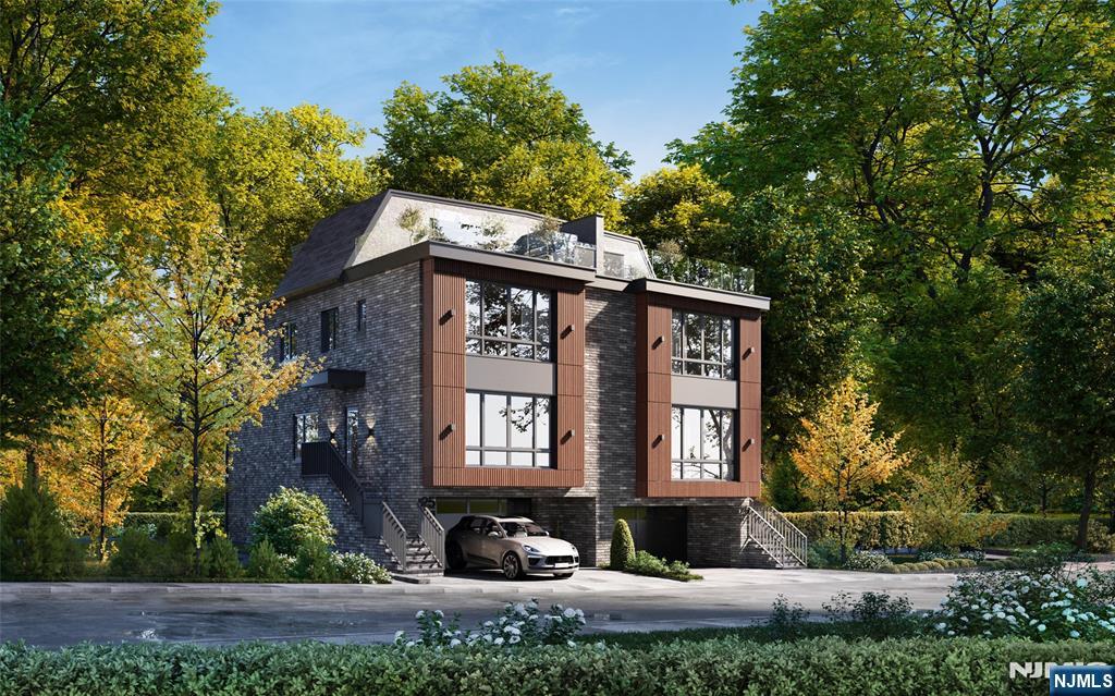 $1,825,000 Townhouse