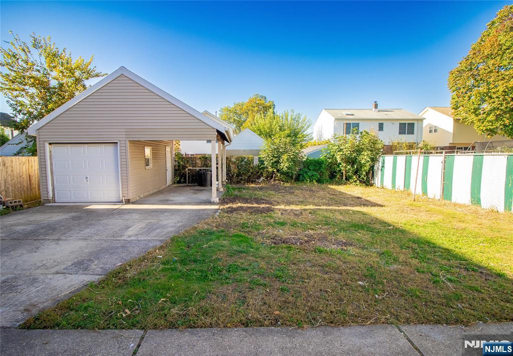 Homes for sale in Rochelle Park, NJ | 29 Colling Ave, Rochelle Park, NJ 07662 | MLS# 25037714