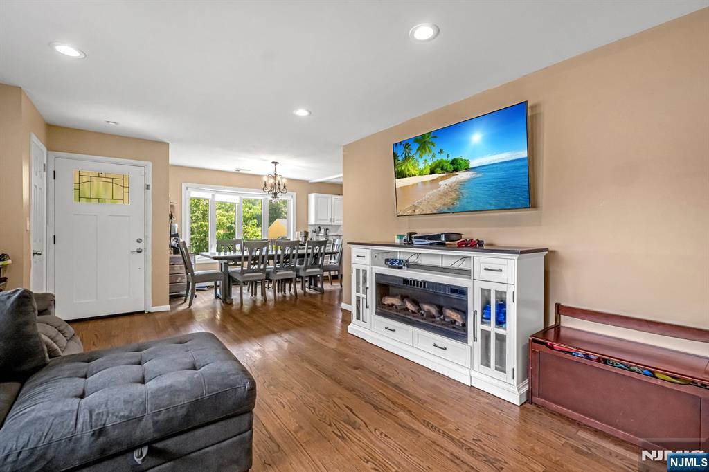 Homes for sale in New Milford, NJ | 321 Henley Ave, New Milford, NJ 07646 | MLS# 25037761