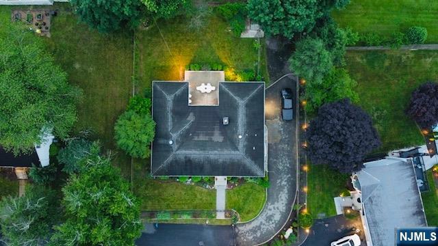 Homes for sale in Wayne, NJ | 27 Colville Rd, Wayne, NJ 07470 | MLS# 25037816