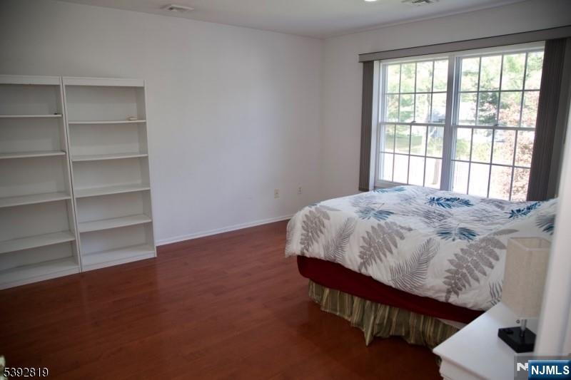 Homes for sale in East Hanover Twp, NJ | 5 Raquel, East Hanover Twp, NJ 07936 | MLS# 25037872