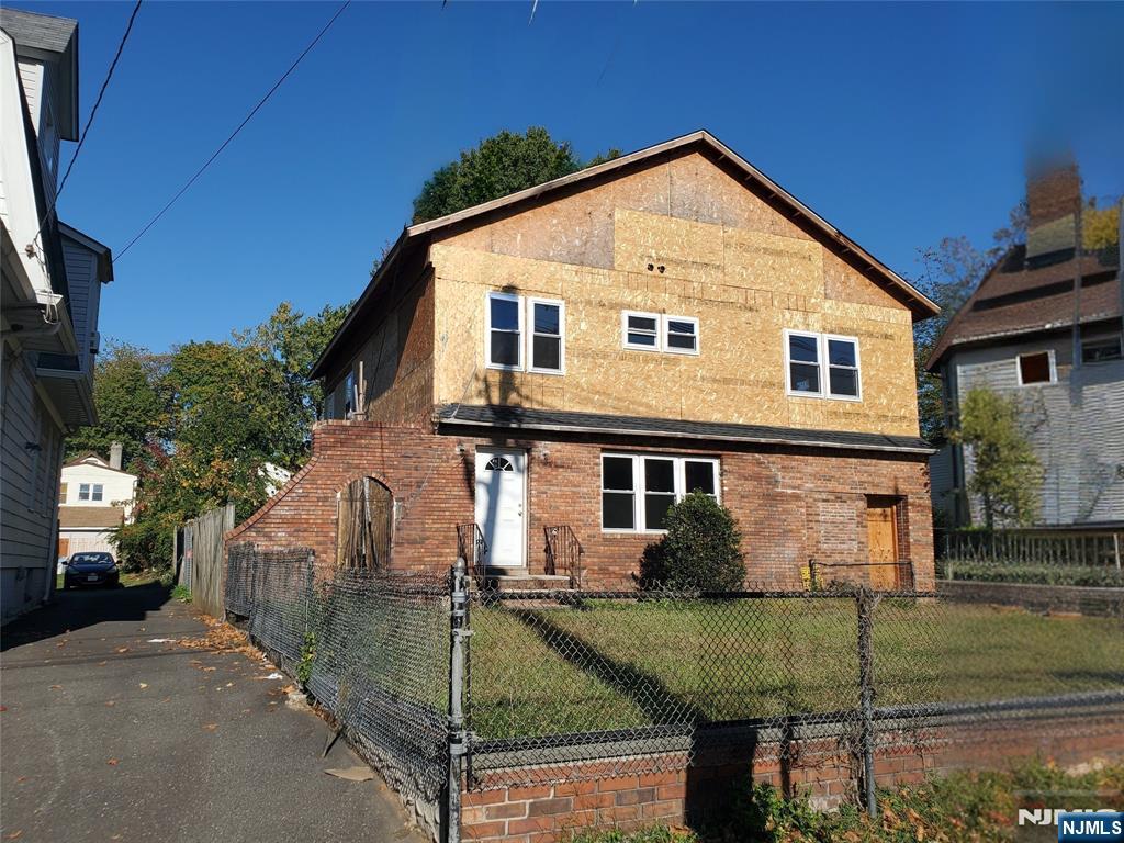 Homes for sale in Hillside, NJ | 1406 Maple Ave, Hillside, NJ 07205 | MLS# 25037879