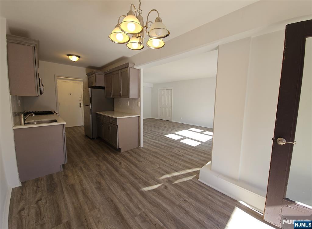 Homes for sale in North Bergen, NJ | 8800 Boulevard East #4B, North Bergen, NJ 07047 | MLS# 25037881