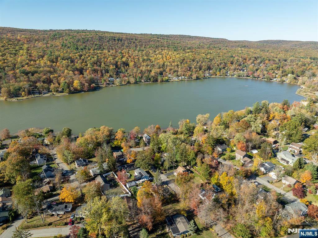 Homes for sale in West Milford, NJ | 16 Sylvan Way, West Milford, NJ 07480 | MLS# 25037980