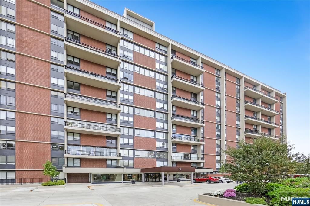 $399,000 Co-op