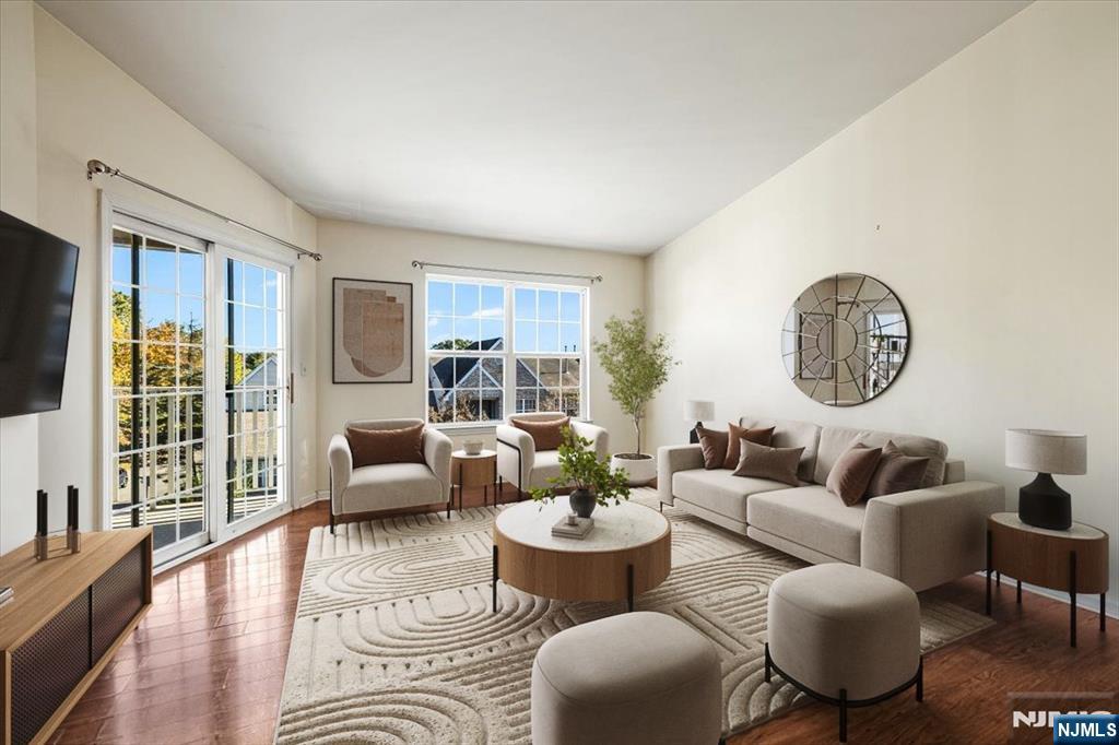 Homes for sale in Wayne, NJ | 13 Parkside Ct, Wayne, NJ 07470 | MLS# 25038110