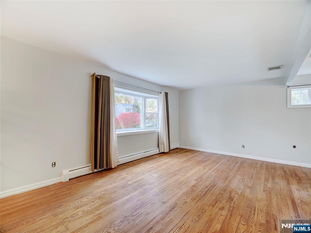 Homes for sale in West Milford, NJ | 18 Upper High Crest, West Milford, NJ 07480 | MLS# 25038144