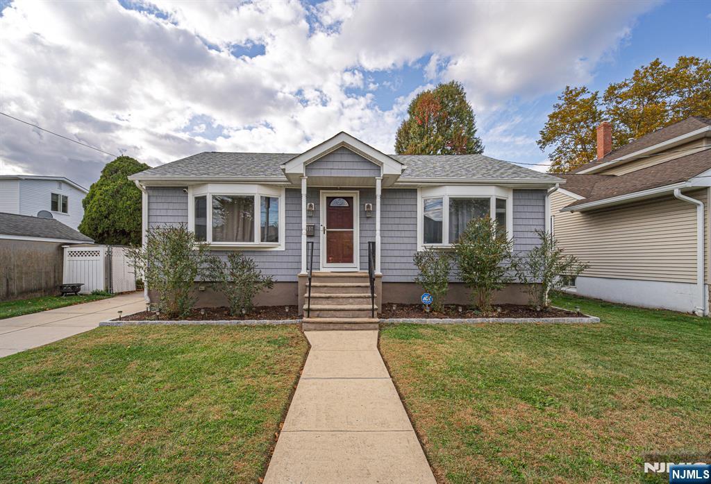 Homes for sale in Secaucus, NJ | 697 1st St, Secaucus, NJ 07094 | MLS# 25038176