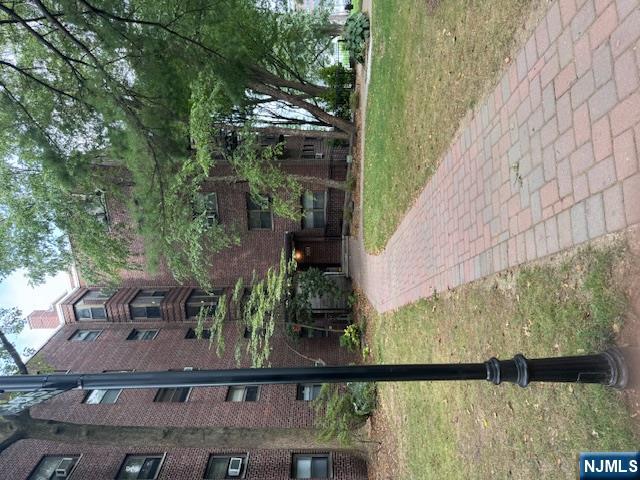 Homes for sale in Fort Lee, NJ | 3051 Edwin #1B, Fort Lee, NJ 07024 | MLS# 25038200