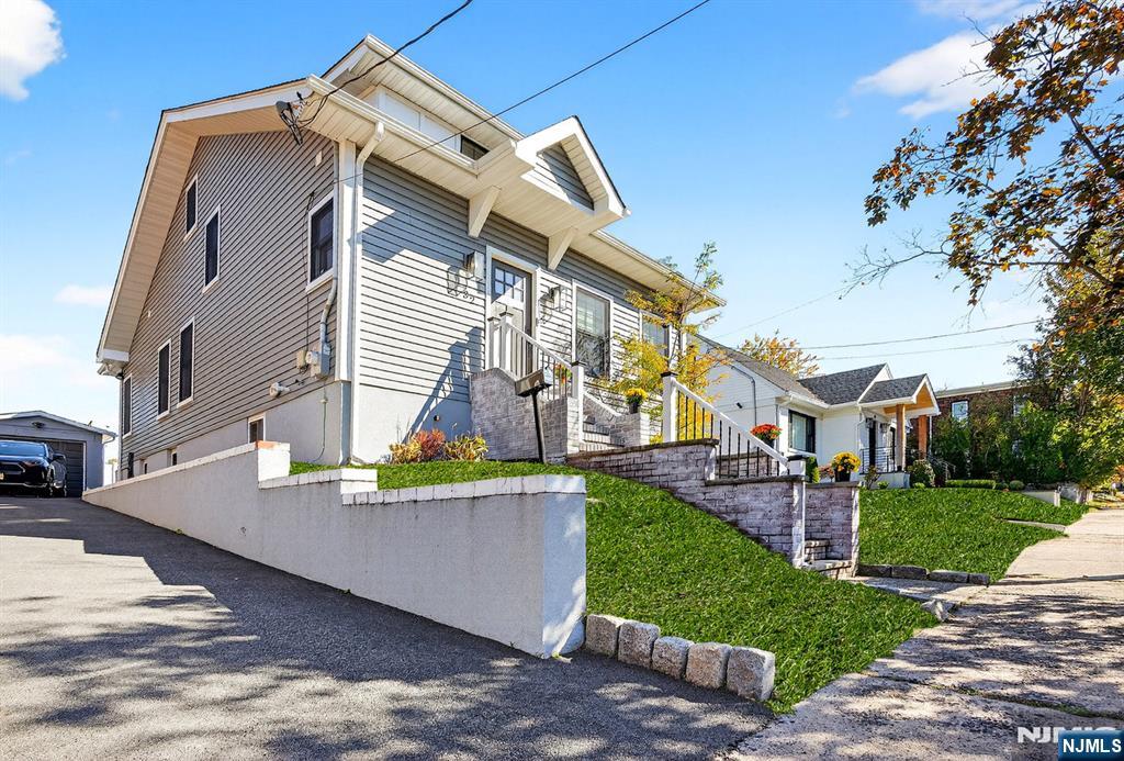 Homes for sale in Rutherford, NJ | 32 Wingra Ave, Rutherford, NJ 07070 | MLS# 25038226