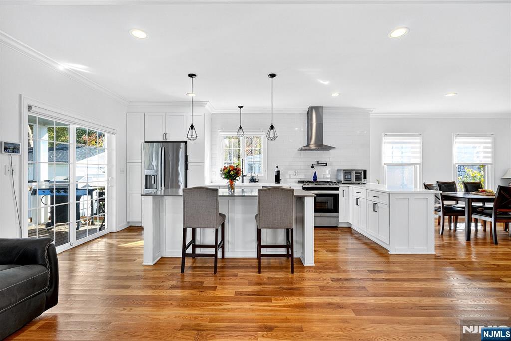 Homes for sale in Rutherford, NJ | 32 Wingra Ave, Rutherford, NJ 07070 | MLS# 25038226