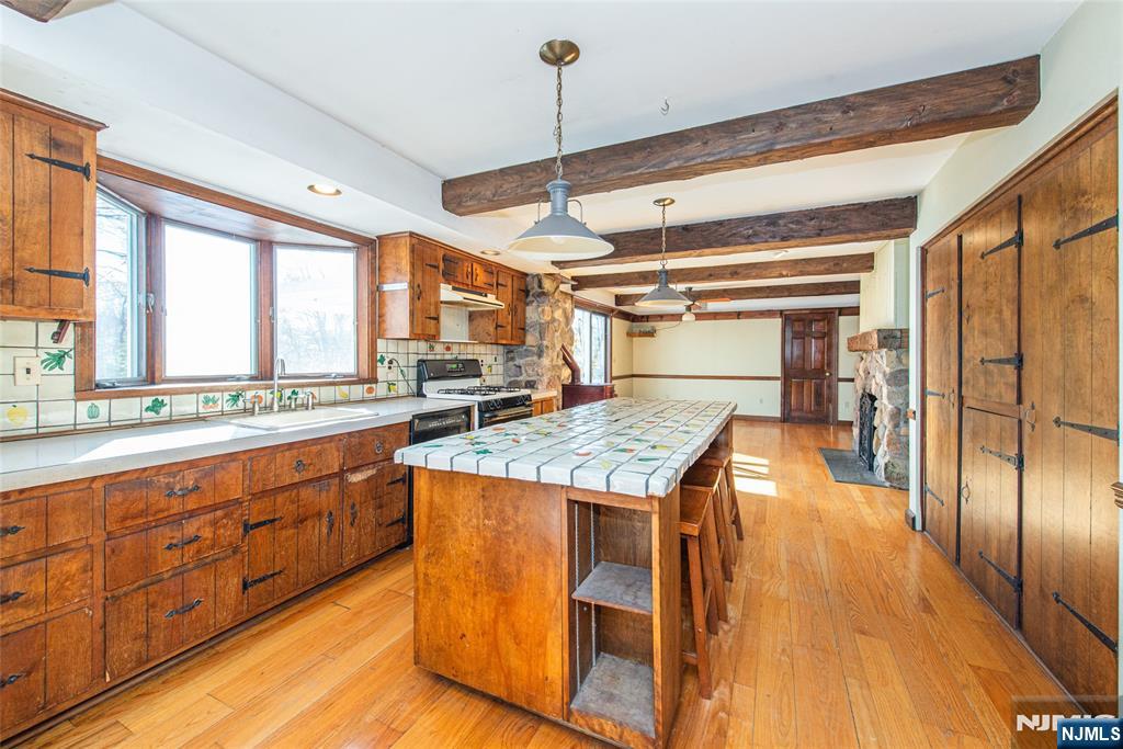 Homes for sale in West Milford, NJ | 2004 Macopin Rd, West Milford, NJ 07480 | MLS# 25038269