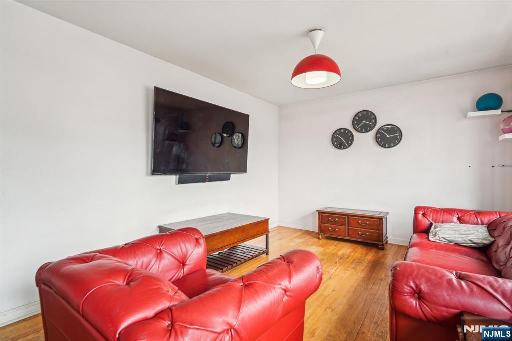 Homes for sale in Hackensack, NJ | 163 Kent St, Hackensack, NJ 07601 | MLS# 25038370