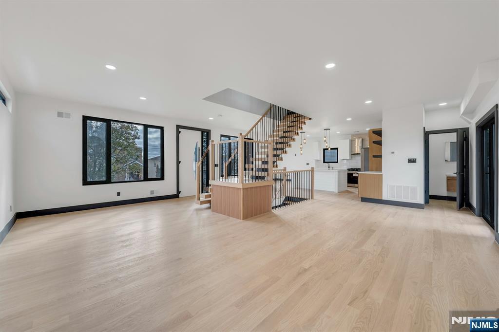 Homes for sale in North Arlington, NJ | 53 Hoover St, North Arlington, NJ 07031 | MLS# 25038380