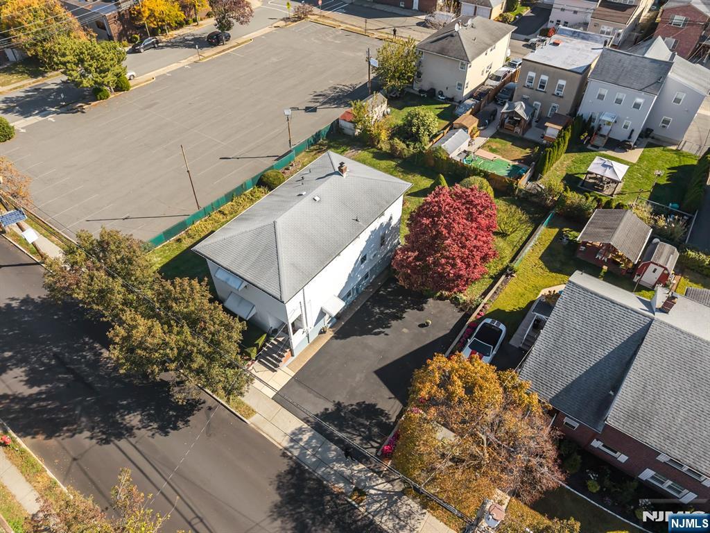 Homes for sale in Lodi, NJ | 356 Westminster Pl, Lodi, NJ 07644 | MLS# 25038414