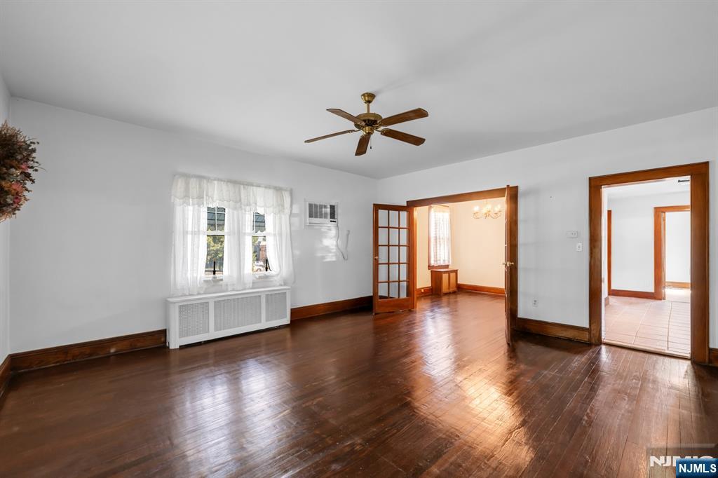 Homes for sale in Lodi, NJ | 356 Westminster Pl, Lodi, NJ 07644 | MLS# 25038414