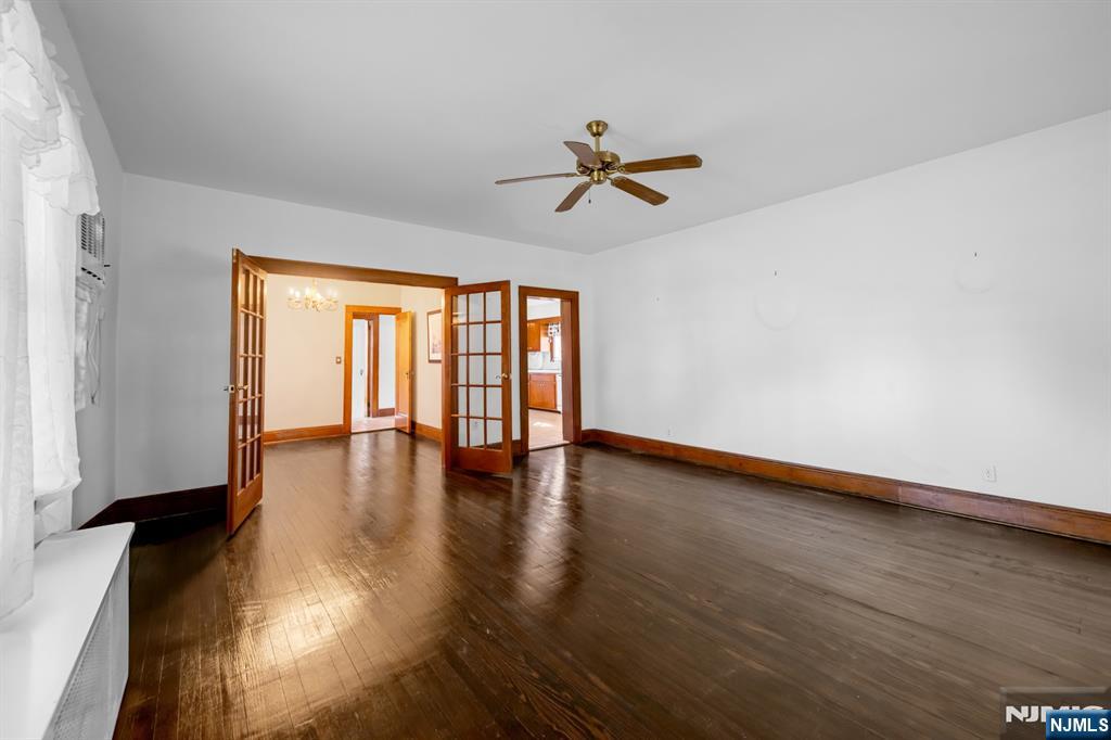 Homes for sale in Lodi, NJ | 356 Westminster Pl, Lodi, NJ 07644 | MLS# 25038414