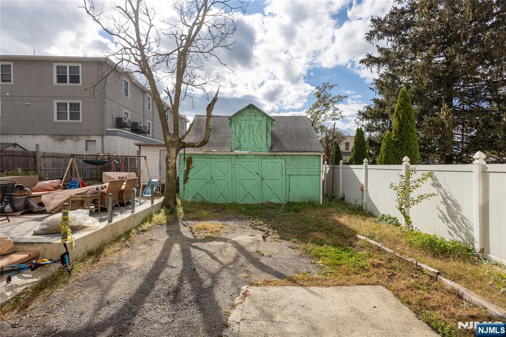 Homes for sale in North Bergen, NJ | 1209 6th, North Bergen, NJ 07047 | MLS# 25038428