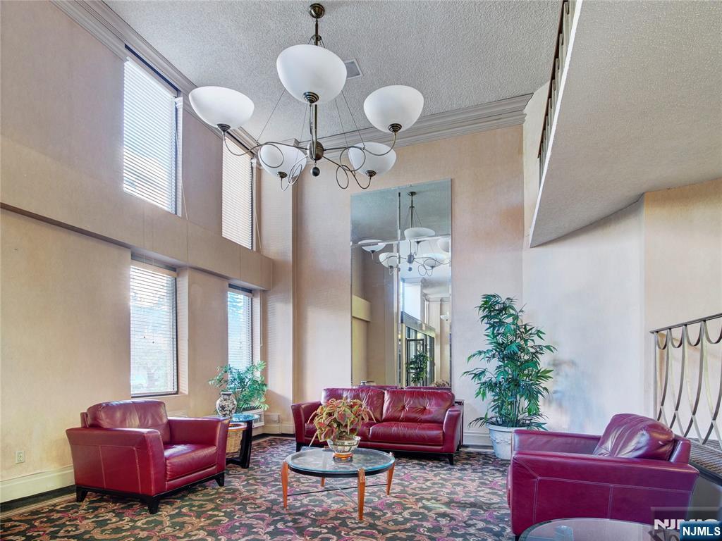 Homes for sale in Hackensack, NJ | 160 Overlook Ave #17C, Hackensack, NJ 07601 | MLS# 25038455