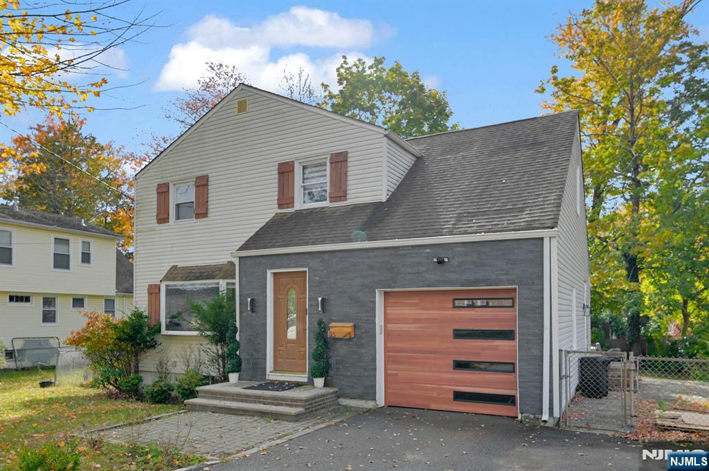 Homes for sale in Livingston, NJ | 35 Grand Ter, Livingston, NJ 07039 | MLS# 25038476