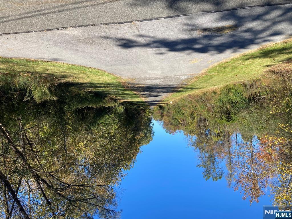 Homes for sale in Knowlton, NJ | 1 Bridge Rd, Knowlton, NJ 07832 | MLS# 25038493