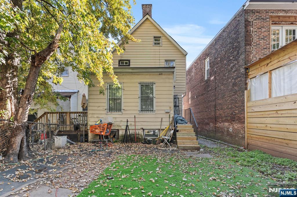 Homes for sale in Newark, NJ | 171 Milford Ave, Newark, NJ 07108 | MLS# 25038522